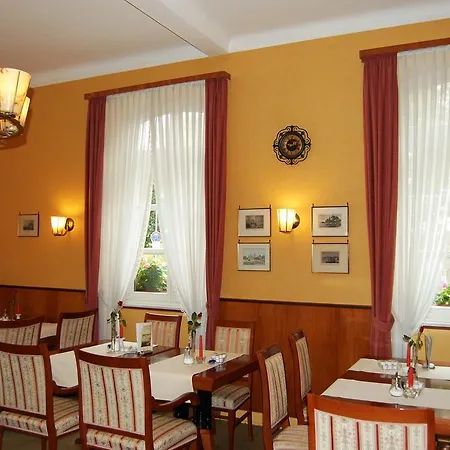 酒店 法兰肯巴赫酒店 3*